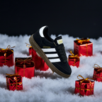 حذاء رياضي كلاسيكي للاطفال